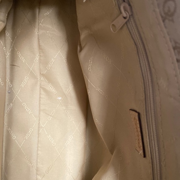 XOXO Handbag - Picture 6 of 6